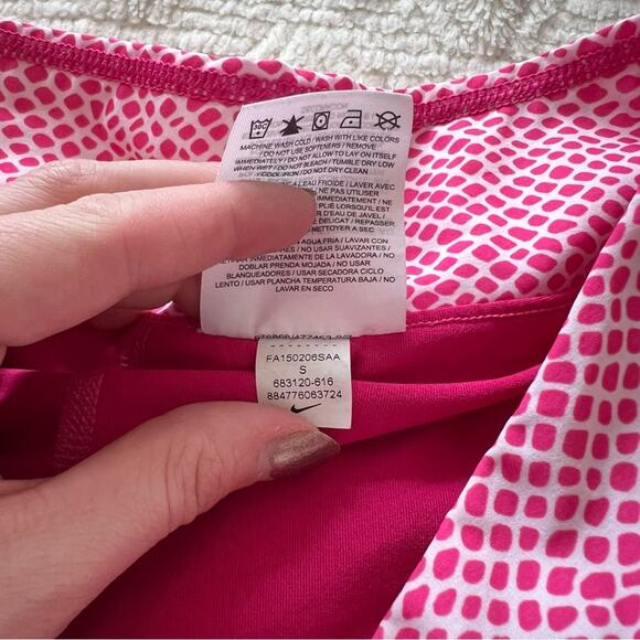 Nike Dri-Fit Pink Printed Pleated Tennis Skirt - Picture 6 of 9